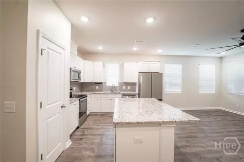 166 Benelli Dr, Pooler, GA 31322 photo 6