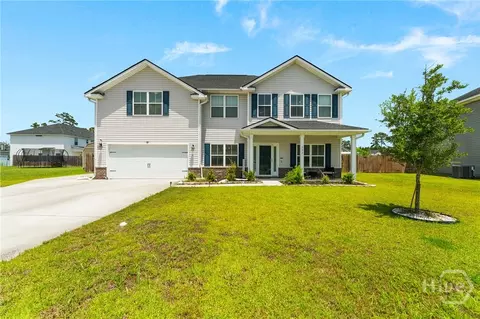 553 Thorp Cir, Flemington, GA 31313