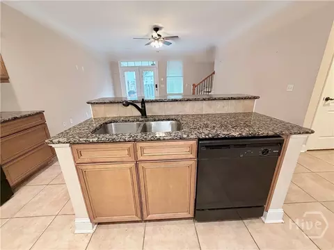 Kitchen - 132 Ventura Pl, Pooler, GA 31322 photo 5 of 12
