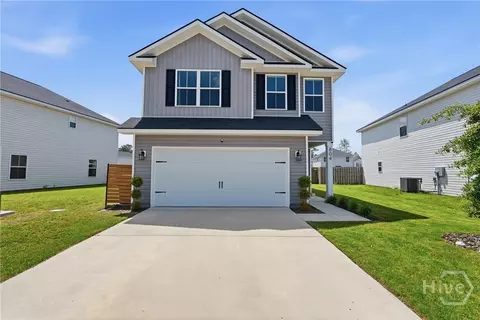 804 Grayson Ave, Hinesville, GA 31313