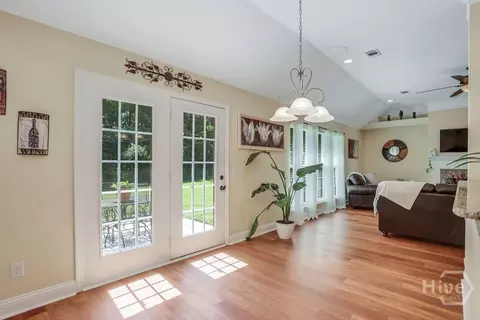 Entry Way - 17 Redwall Cir, Port Wentworth, GA 31407 photo 3 of 4