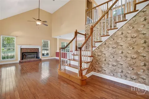 Living - 179 Hawk Hammock Dr, Springfield, GA 31329 photo 1 of 7