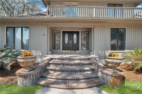 10 Cove Dr, Savannah, GA 31419