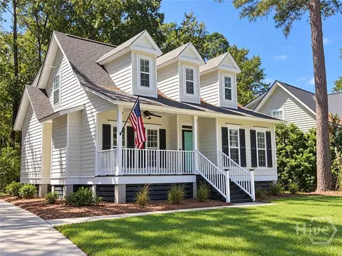 251 Landing Way, Richmond Hill, GA 31324