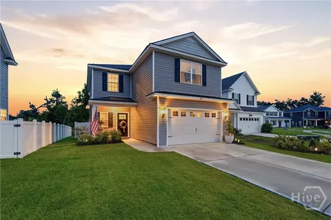 225 James Dr, Richmond Hill, GA 31324