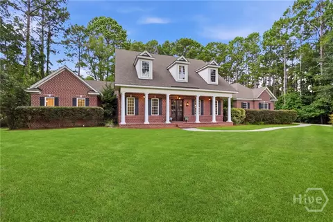 190 Abercorn Ln, Richmond Hill, GA 31324