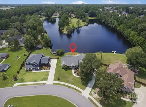 63 Saddlebrook Dr, Richmond Hill, GA 31324
