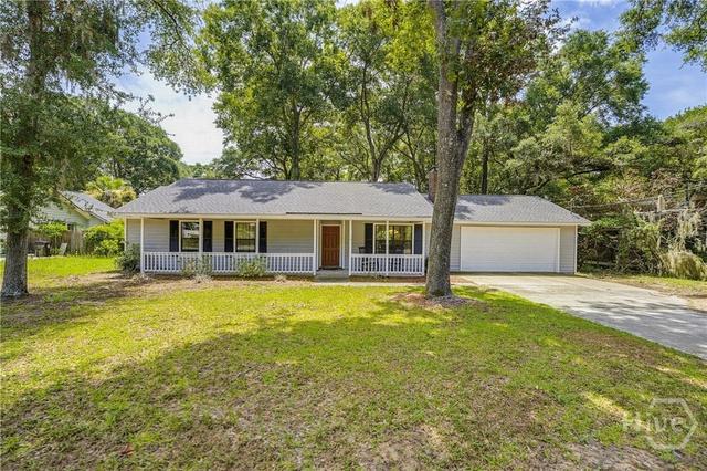 16 Wiggins Rd, Ladys Island, SC 29907