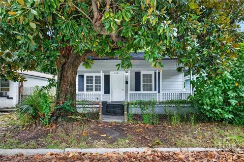 120 Ferrill St, Savannah, GA 31415