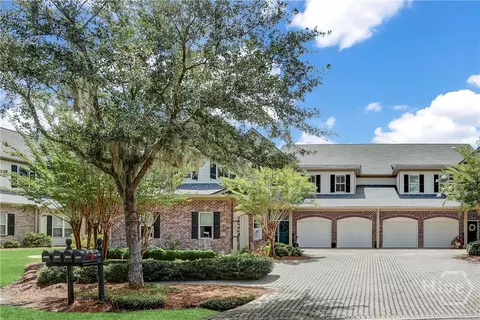 1101 River Oaks Dr, Richmond Hill, GA 31324