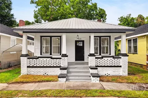 636 W 35th St, Savannah, GA 31415