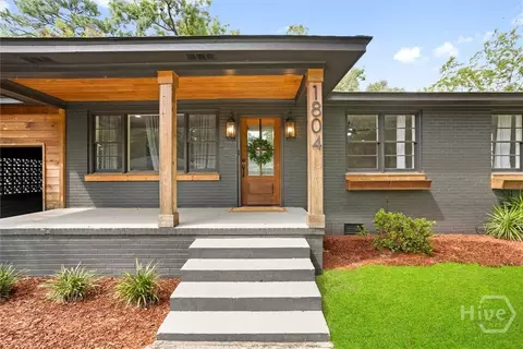 1804 Vassar St, Savannah, GA 31405