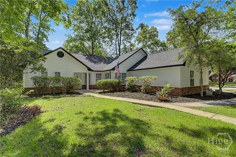 12 Cove Ct, Savannah, GA 31419