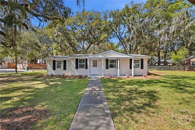 821 Walthour Rd, Savannah, GA 31410