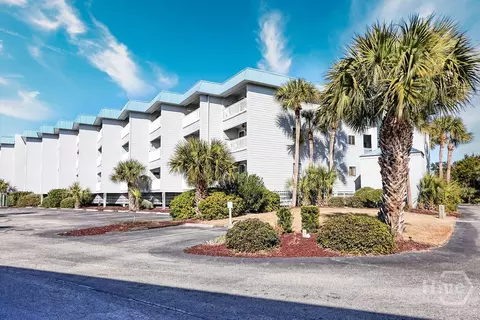 1217 Bay St, Tybee Island, GA 31328