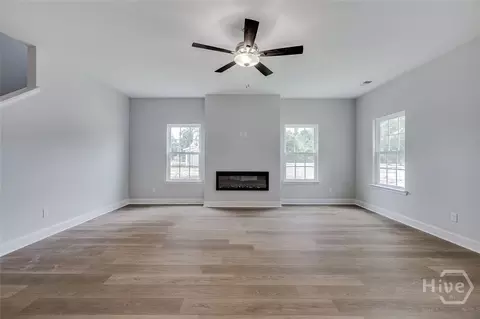 Living - 1371 Ebenezer Rd, Rincon, GA 31326 photo 5 of 5
