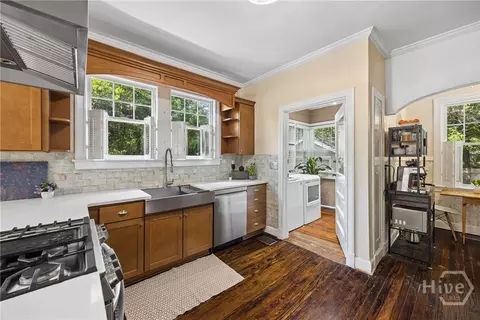Kitchen - 1204 E 52nd St, Savannah, GA 31404 photo 4 of 8