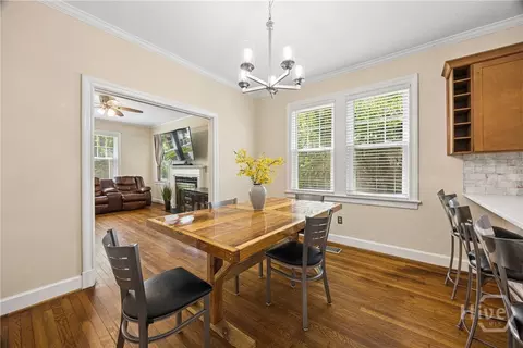 Dining - 1204 E 52nd St, Savannah, GA 31404 photo 3 of 3