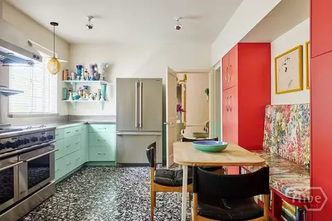 Kitchen - 102 E 45th St, Savannah, GA 31405 photo 1 of 5