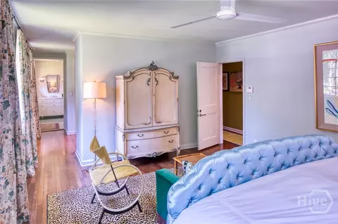 Bedroom - 102 E 45th St, Savannah, GA 31405 photo 2 of 8