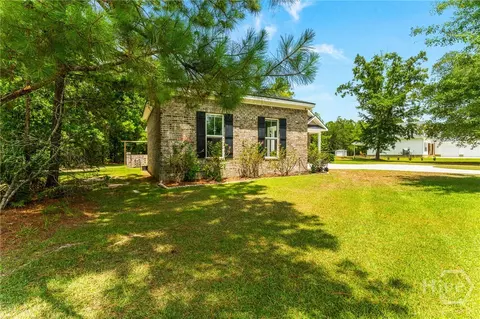 Exterior - 238 Dean Dr, Guyton, GA 31312 photo 6 of 14