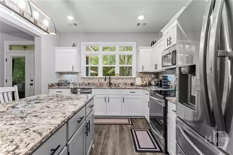 Kitchen - 238 Dean Dr, Guyton, GA 31312 photo 2 of 4