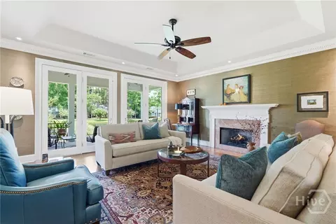 Living - 3 Springpine Ln, Savannah, GA 31411 photo 1 of 6