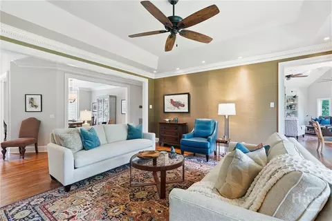 Living - 3 Springpine Ln, Savannah, GA 31411 photo 3 of 6