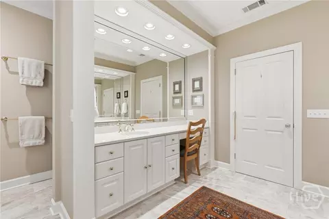 Bath - 3 Springpine Ln, Savannah, GA 31411 photo 2 of 9
