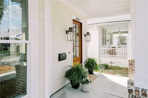 807 E 33rd, Savannah, GA 31401 photo 3