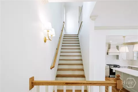 807 E 33rd, Savannah, GA 31401 photo 20