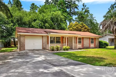 615 Walthour Rd, Savannah, GA 31410