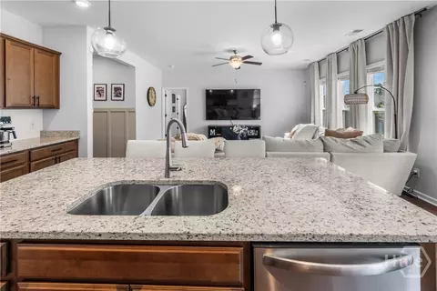 Kitchen - 20 Jazz Dr, Pooler, GA 31322 photo 4 of 6