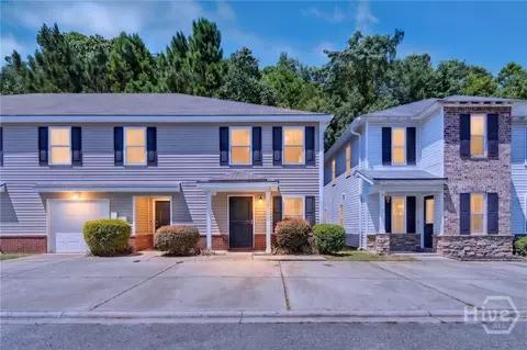 11330 White Bluff Rd #8, Savannah, GA 31419