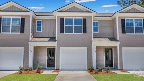 145 Coneflower Rd, Bloomingdale, GA 31302