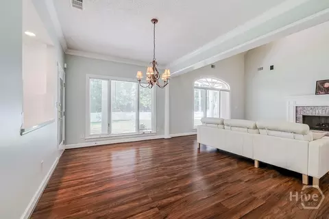 Living - 117 Manor Row, Pooler, GA 31322 photo 3 of 7