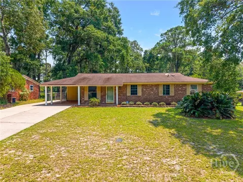 417 Willow Rd, Savannah, GA 31419