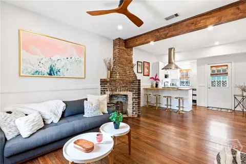 534 E Charlton St, Savannah, GA 31401