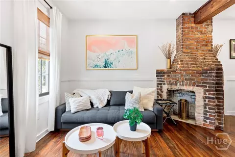 534 E Charlton St, Savannah, GA 31401
