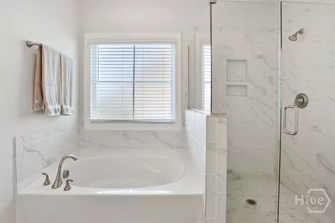 Bath - 134 Bramswell Rd, Pooler, GA 31322 photo 2 of 5
