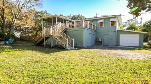 104 18th St, Tybee Island, GA 31328