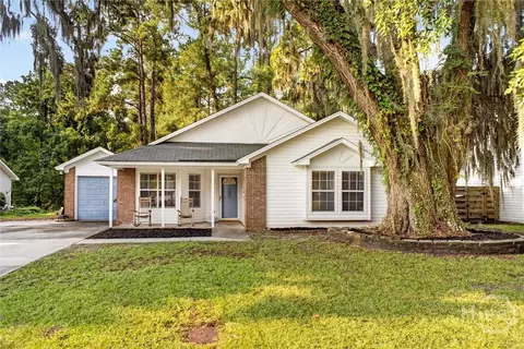 209 Rice Gate Dr, Richmond Hill, GA 31324
