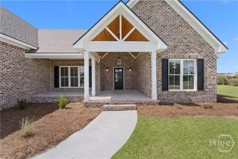Exterior - 3 Honeysuckle Dr, Claxton, GA 30417 photo 5 of 7