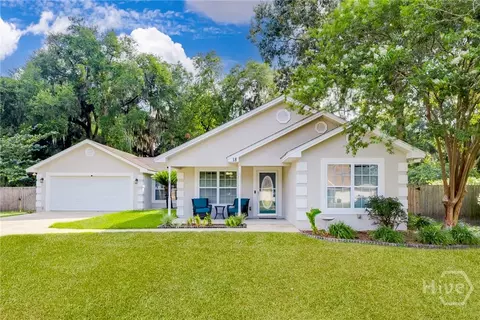18 Buckmeadow Cir, Brunswick, GA 31525