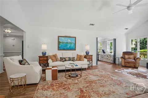 Living - 6 Cane Patch Ln, Savannah, GA 31411 photo 3 of 3