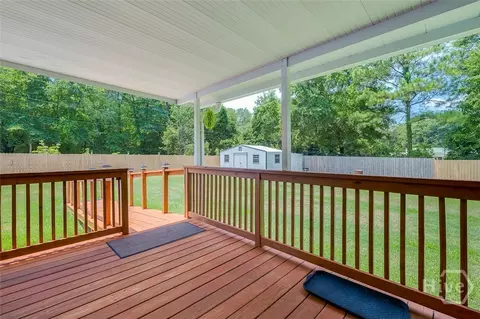 Exterior - 769 Log Landing Rd, Springfield, GA 31329 photo 7 of 11
