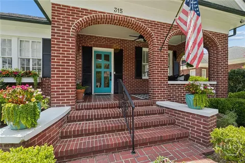 Exterior - 315 E 54th St, Savannah, GA 31405 photo 4 of 11