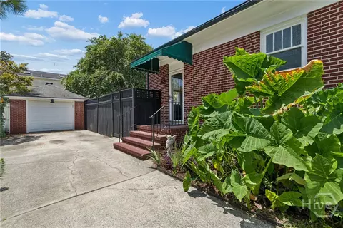 Exterior - 315 E 54th St, Savannah, GA 31405 photo 12 of 12