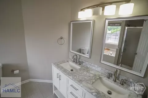 Bath - 121 Pampas Dr, Pooler, GA 31322 photo 2 of 4