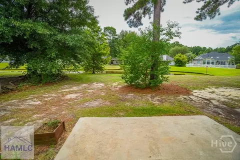 Exterior - 121 Pampas Dr, Pooler, GA 31322 photo 2 of 2